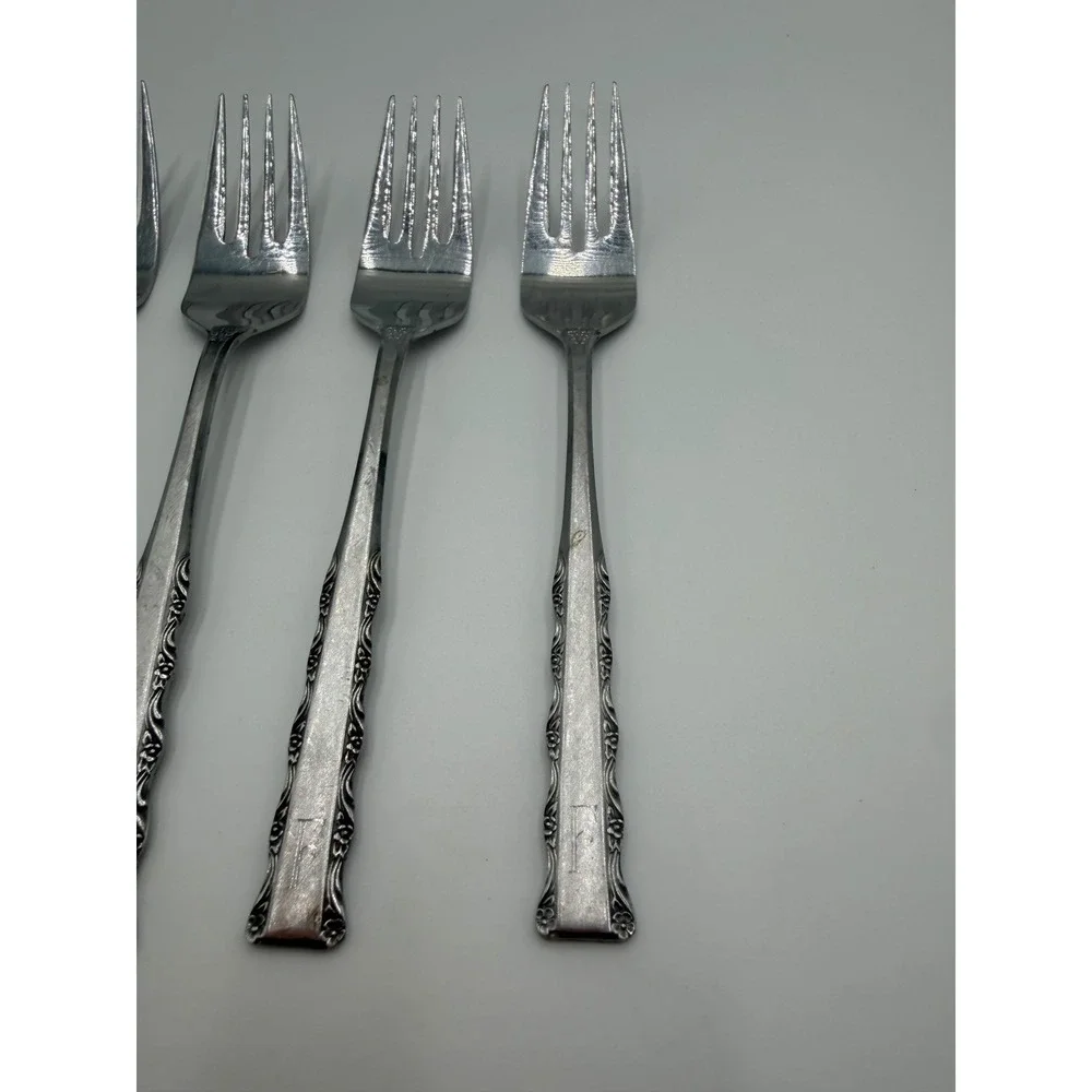 Ekco Eterna Japan Stainless Steel Dinner Forks Set of 4 Monogram F Floral Scroll
